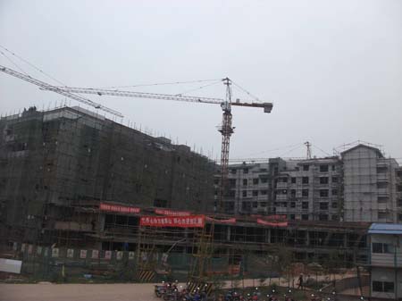 屏山新縣城移民安置房工程.jpg
